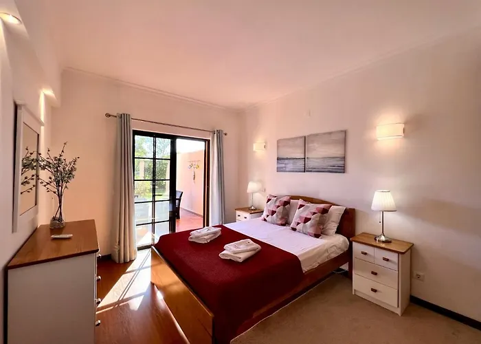 Vilamoura Paradise With Pool By Homing
